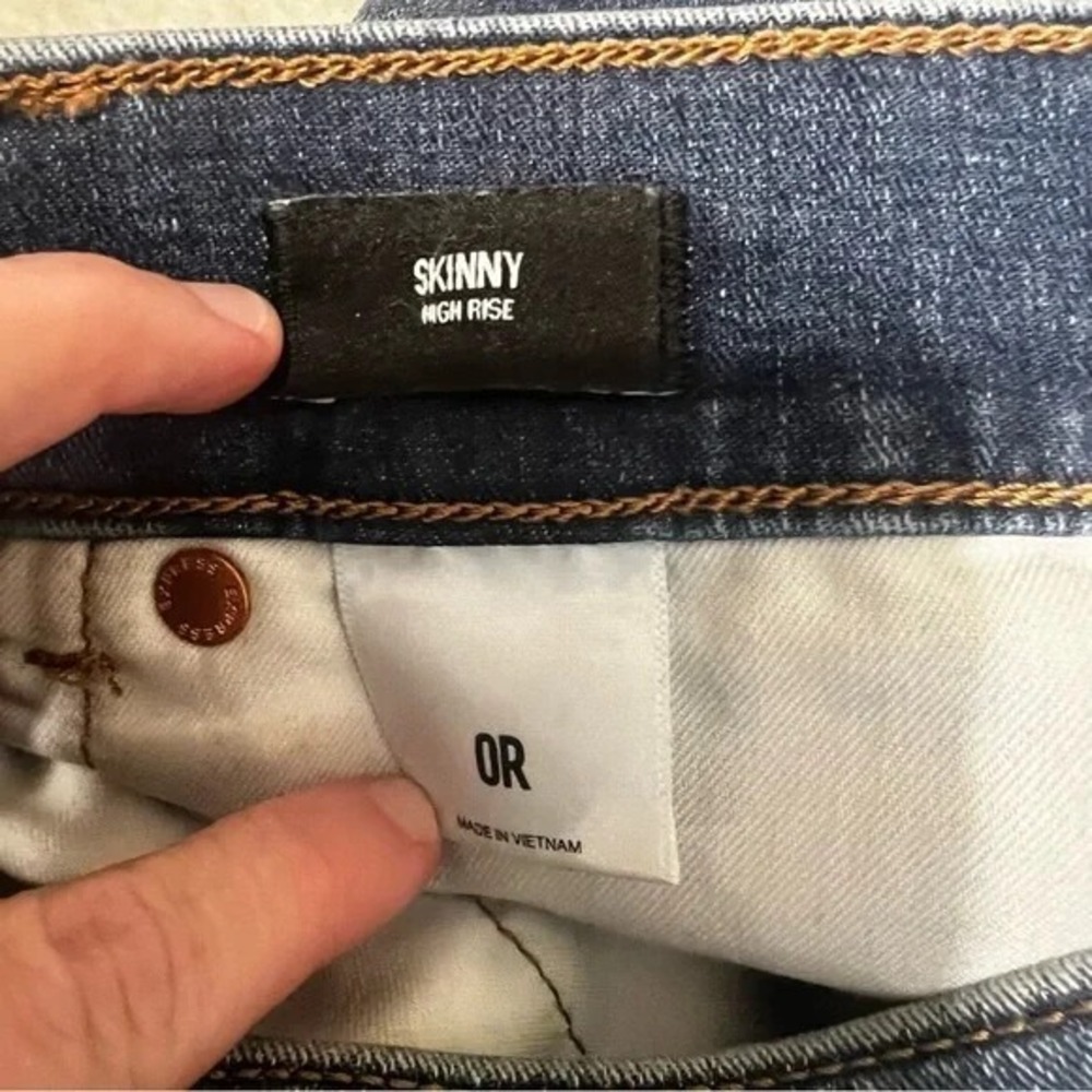 Express Skinny High Rise‎ Distressed Jeans Size 0 R - Picture 4 of 5